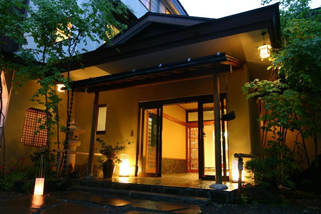 Oumeitei Tsuji Ryokan Nagano Exterior photo